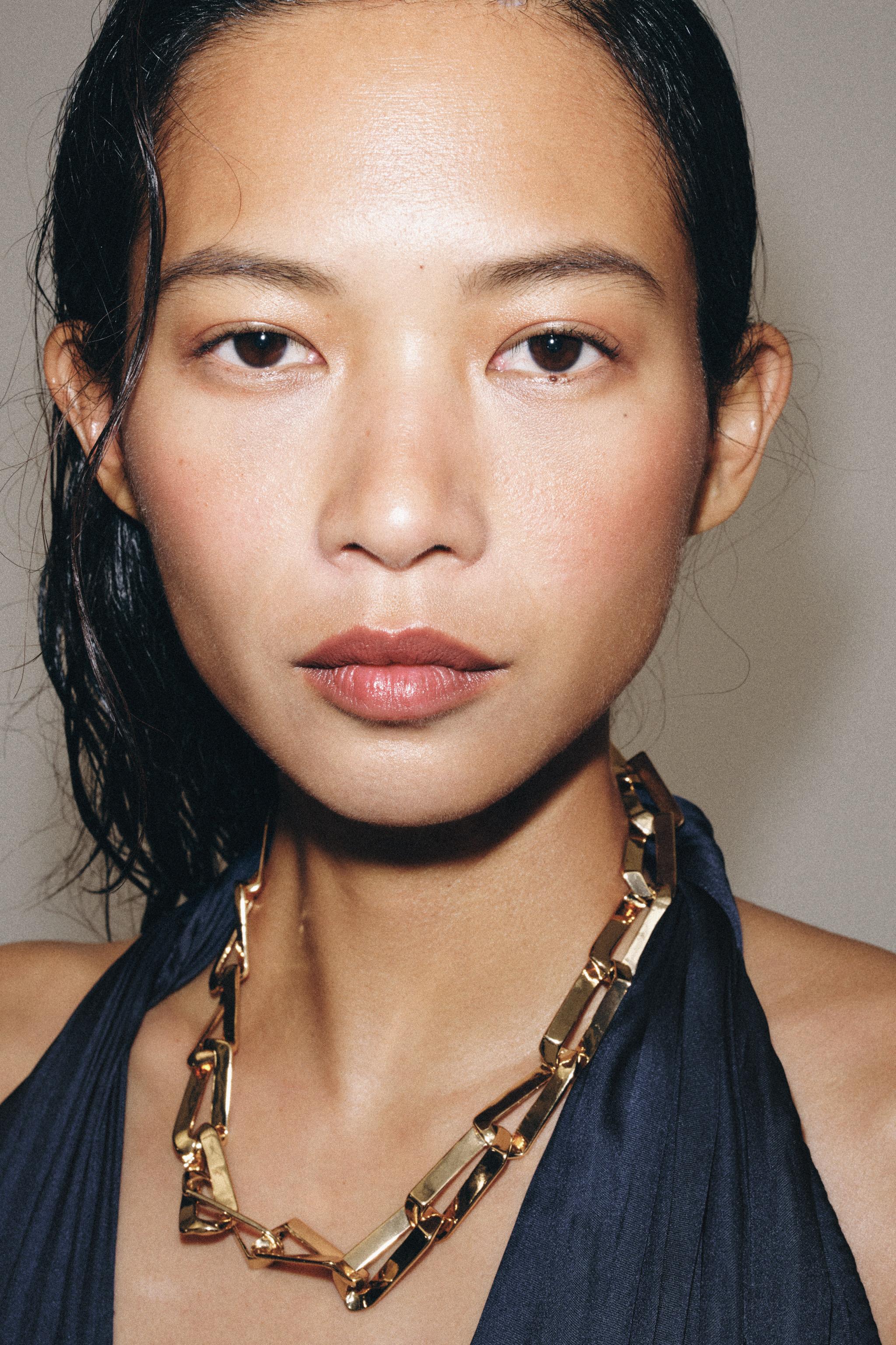 MAXI LINK CHAIN NECKLACE